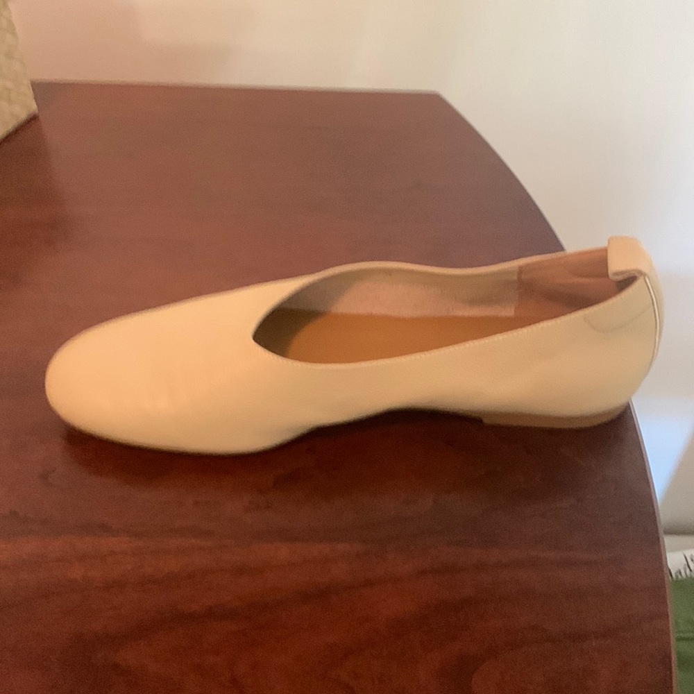 Leather flats
